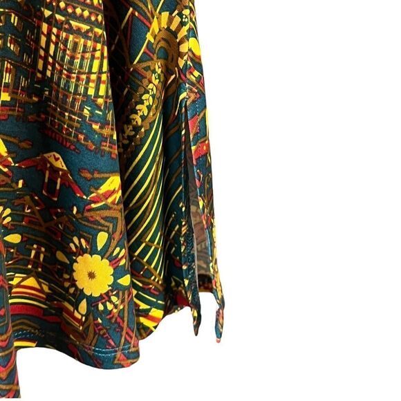 LuLaRoe Top Perfect T Simply Comfortable Stretch NEW XS Short Sleeves Side Slits - Picture 2 of 11